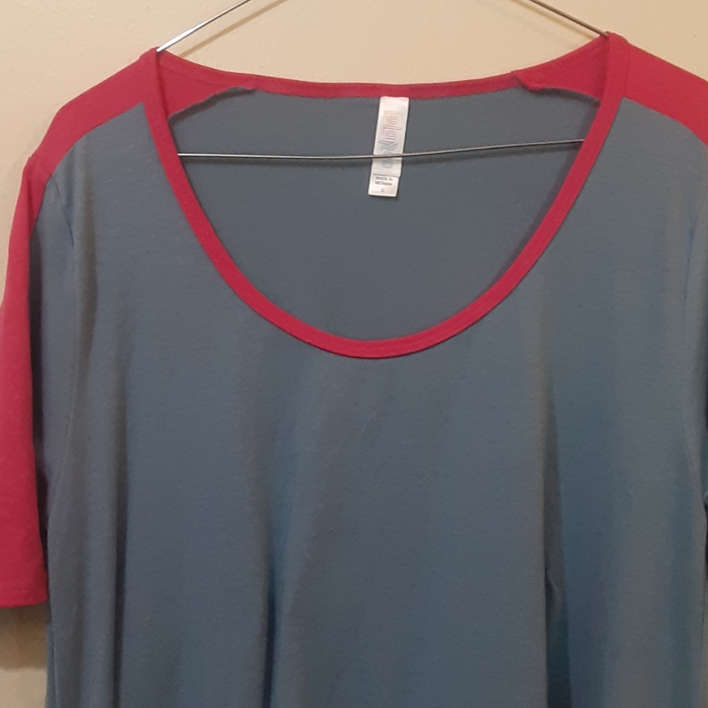 Womens lularoe perfect tee